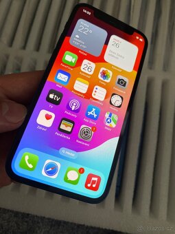 iPhone 12 64Gb opotřebený - 6