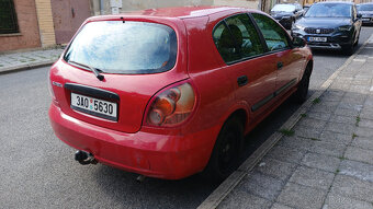 Almera 1.5i 2003 - 6