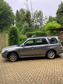 Prodám SUBARU FORESTER 2.0i,benzín,4x4. kůže, r.v.12/2007 - 6