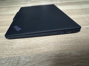 Lenovo Thinkpad X13 Gen 4 AMD - 6