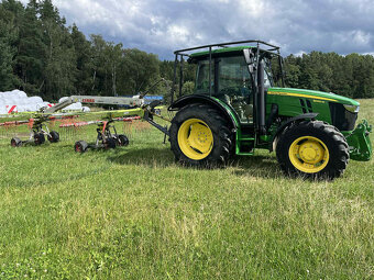 Traktor John Deere 5090 M - 6
