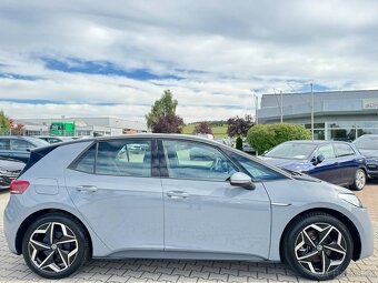 Volskwagen ID.3 elektro 110kw PURE/dojezd 300km/baterie 55kw - 6