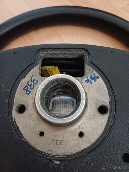 Volant Volkswagen multi včetne airbagu - 6