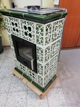 Kachlová krbová kamna Jasmína - 9 kW - 6