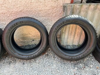 Prodám gumy 235/55/17 - 6