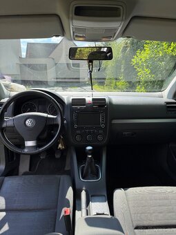 VW Golf V 1.9 TDI r. 2007 – na opravu nebo na náhradní díly - 6