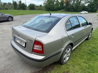 Škoda Octavia 1.6i Tour - 6
