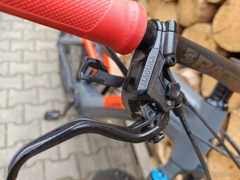 Cube stereohybrid 140TM - 6