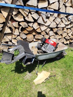 Zahradní traktůrek Rider Honda - 6