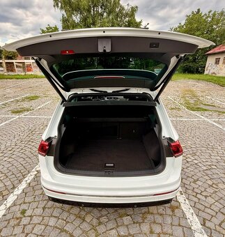 VW Tiguan 2,0 TDi, R-line 4 Motion DSG 140 kW - 6