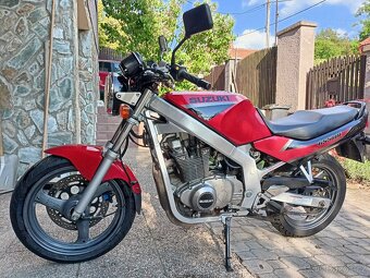 Suzuki GS500E - 6