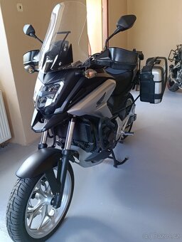 Honda NC 750X - 6