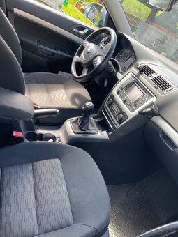 Škoda octavia 2 2.0tdi 103kw - 6