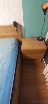 Dubová postel s rošty+noční stolky - 6
