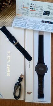 CHYTRÉ HODINKY. Zcela Nové Úhl.displeje 1.32 - 6