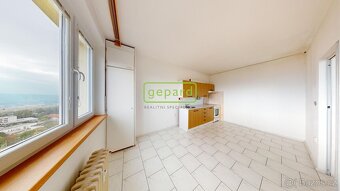 Velkorysý byt 3+1 o celkové ploše 80 m2 v krajském městě Úst - 6