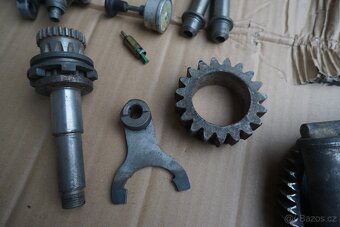 Zetor UŘ I 2011 3011 4011 náhradní díly - 6