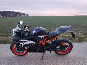 KTM RC 125 - 6