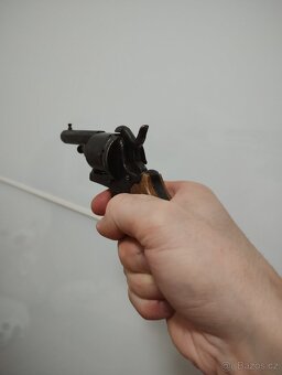 Starožitný malý historický revolver LEFAUCHEUX z roku 1870 - 6