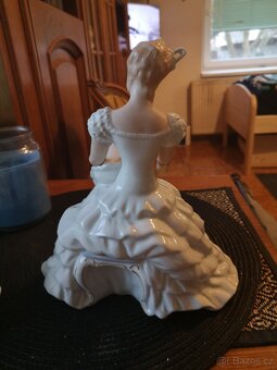 porcelánové sošky značené - 6