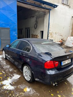 BMW E90 325d - 6