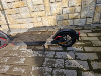 Prodám Xiaomi electric Scooter Pro 2 - 6