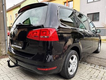 VOLKSWAGEN SHARAN 2.0TDI DSG,7-MÍST,KŮŽE,XENONY,TAŽNÉ,KAMERA - 6