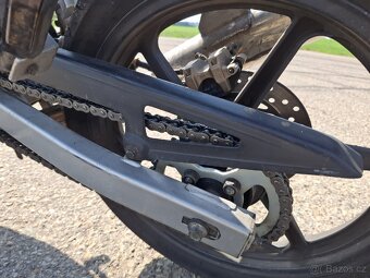Honda CBR 125R - 6