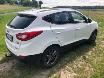 HYUNDAI ix35 2.0 CRDI 135 kw 4x4 AUTOMAT r.v. 2015 - 6