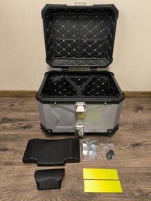 Zadní motokufr TopCase 45L hliníkový - 6