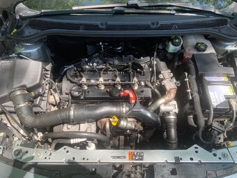 Opel Astra 2011 - 6