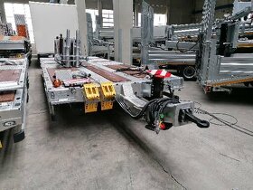 Přívěs vlek na přepravu CAT Takeuchi JCB - 6