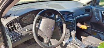 Volvo v70  2.4 lpg - 6