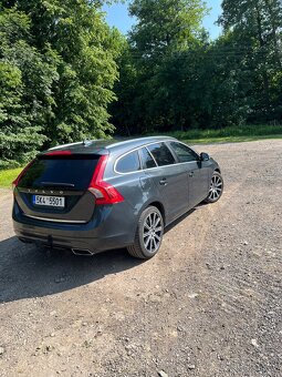 Volvo V60, 2.4 D6 AWD 158kW PLUG-IN HYBRID - 6