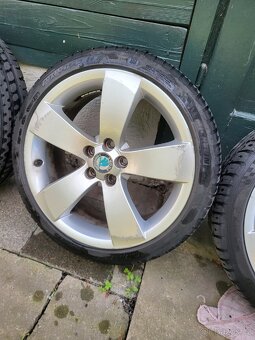 Alu kola R17 5x100 - 6