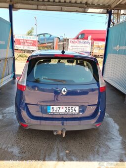 Renault Grand Scénic 3 - 6