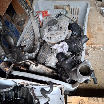 Motor 1.5DCI, K9K na díly - 6
