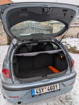 Alfa Romeo 147 1.9 JTD 115cv - 6