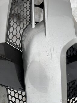 FORD MUSTANG PŘEDNÍ NÁRAZNÍK - 6