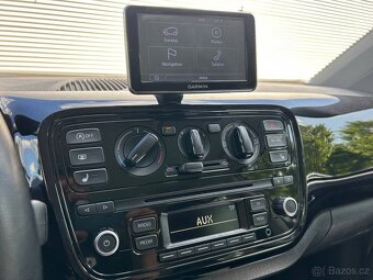 Volkswagen Up,  1.0 MPI GPS NAVI/SER.KN./1.MAJ - 6