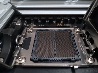 ASUS ROG STRIX X670E-A GAMING WIFI - 6