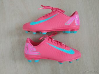 Kopačky zn. Nike vel.36 - 6