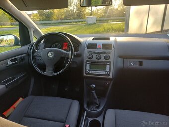 Benzínový Volkswagen Touran 1.4 ( po ROZVODECH) - 6