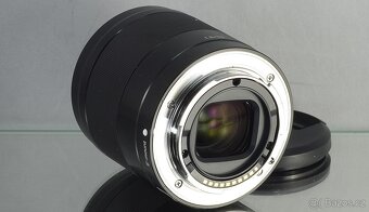 Sony E 50mm f/1,8 OSS APS-C SteadyShotE mount - 6