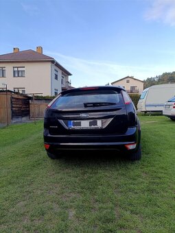 Ford Focus 1.6 74kw benzín - 6