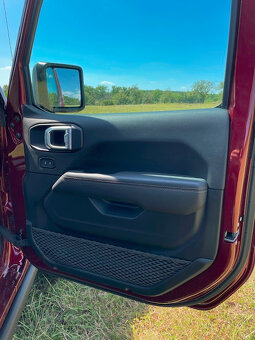 Jeep Wrangler Rubicon 392, 6.4 V8 HEMI 470HP - 6