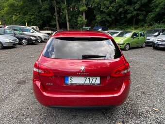 Peugeot 308 Combi 1.2 96kW automat panorama 2015 110tkm - 6