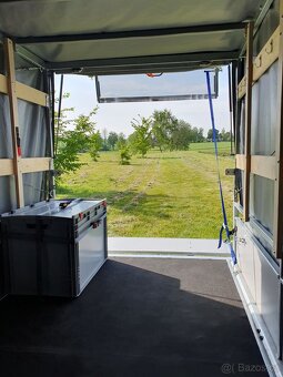 Zaplachtovaný vozík - 6
