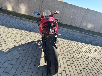 Ducati Panigale v4s - 6