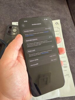 Apple iPhone 15 Pro Max 512GB black titanium - černý - 6